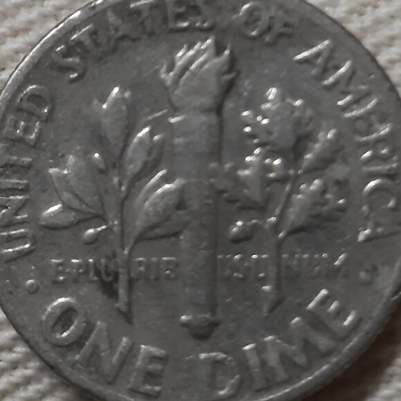 3 dimes w minor errors - Picture 9 of 16